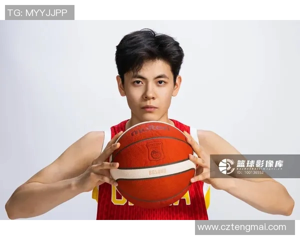 四川女篮遭遇重创负于广东杨舒予成功限制李梦成表现陷入绝境